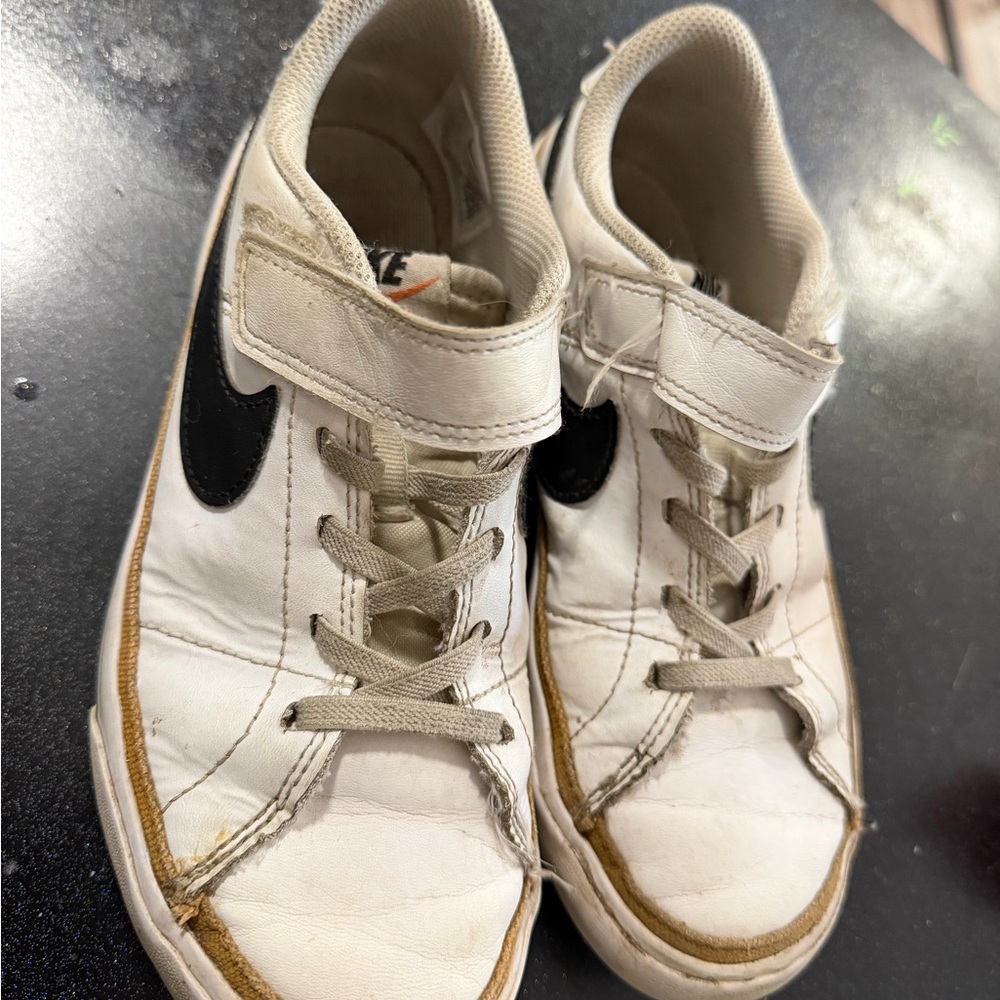 Nike Kids White and Black Velcro Sneakers with Tan Trim
